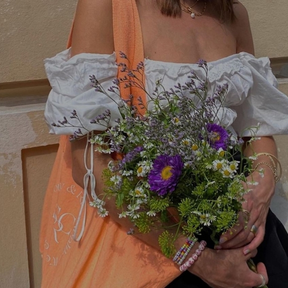 Puff sleeve top - Picture 5 of 8